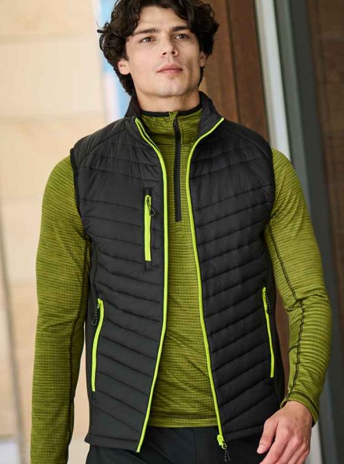 RG44720BK_LM20MODEL20120HERO.jpg